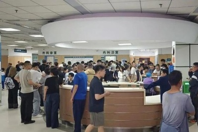 「雷雨ぜんそく」 中国太原市の病院の救急外来に400人超の患者で混雑