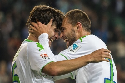 デ・ブルイネ不在のボルフスブルクがシャルケに快勝