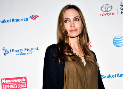 A・ジョリーさん叔母、乳がんで死去