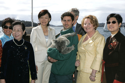 APEC首脳会議、ファーストレディが大集結