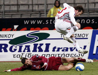 ニュルンベルク ラリッサを降し決勝トーナメントへ