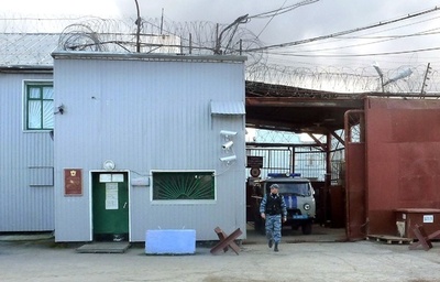 露で勾留の環境活動家、劣悪な施設環境に不満