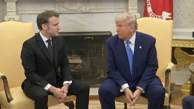 動画:マクロン氏、ウクライナ和平は「降伏」ではないと警告 トランプ氏と会談