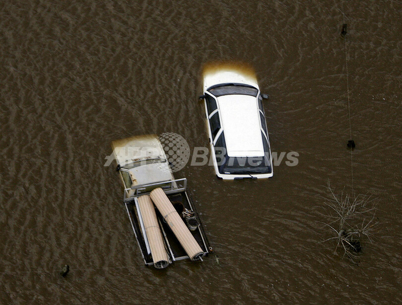 洪水で3千人以上が孤立、オーストラリア