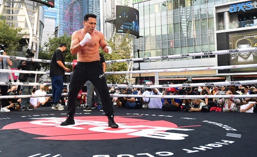 デラホーヤ氏が公開トレーニング 元6階級王者、来月リング復帰 写真10