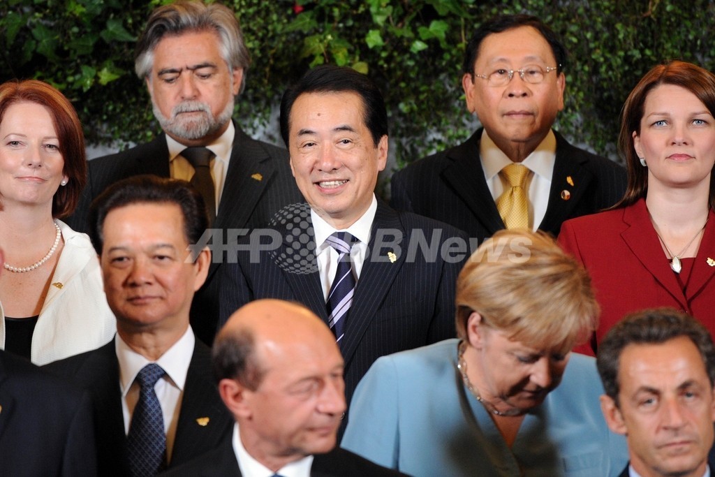 日中首脳が会談、両国関係改善で一致 日中首脳が会談、両国関係改善で一致