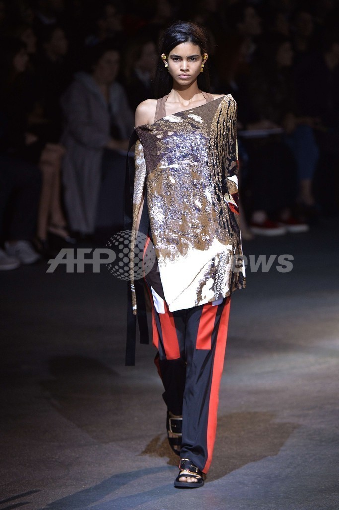 ＜14年春夏パリコレクション＞ジバンシィ