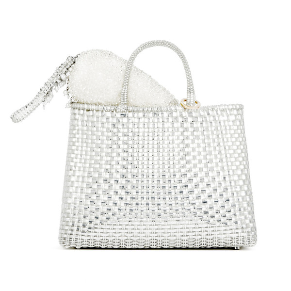 「アンテプリマ」銀座旗艦店オープン、初のレストランも