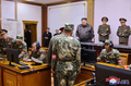 北朝鮮の非公開の場所で、軍司令部を訪れた金正恩（キム・ジョンウン）朝鮮労働党総書記（2024年10月17日撮影、18日公開、資料写真）。(c) KCNA VIA KNS / AFP 