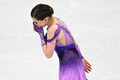 北京冬季五輪、フィギュアスケート女子シングル・ショートプログラム（SP）の演技を終えたロシア五輪委員会（ROC）のカミラ・ワリエワ（2022年2月15日撮影）。(c)Anne-Christine POUJOULAT / AFP
