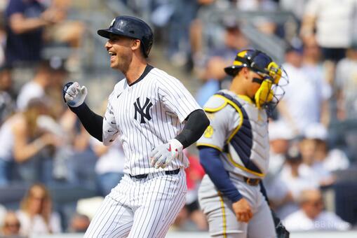 ヤンキース 初回3球で3本塁打放つ メジャー史上初 写真6枚 国際 ヤンキース 初回3球で3本塁打放つ メジャー史上初 写真6枚 国際