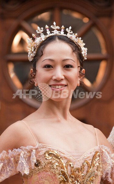 英名門バレエ団が60周年公演、高橋絵里奈が「シンデレラ」PR 写真5枚