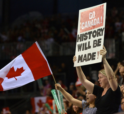 スペインを下したカナダが初の準々決勝進出、デビス杯