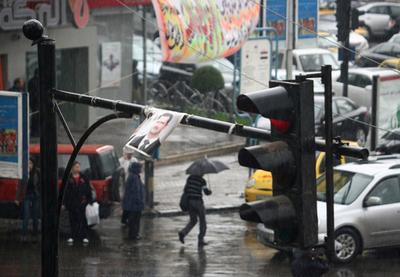 和平案合意の翌日、シリア軍がデモ参加者20人殺害か