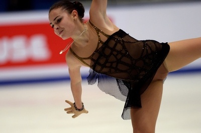 女子シングル2位ソトニコワの演技、中国杯