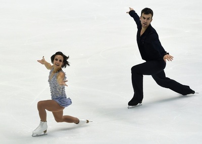 デュアメル/ラドフォード組がペアSP首位、NHK杯