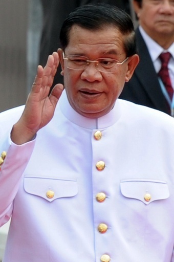 フン・セン首相を再任、カンボジア議会 野党はボイコット