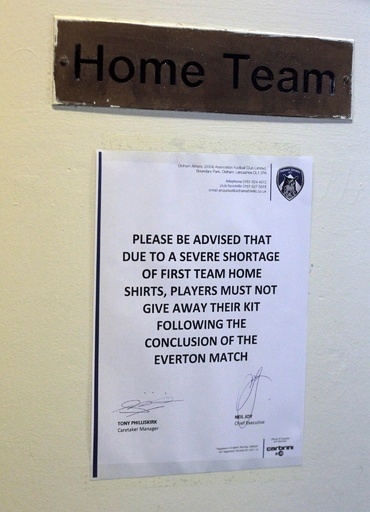 英3部オールダム、試合後のユニホーム交換を禁止 FAカップ