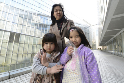 震災による原発事故から2年、いまだ福島を覆う放射能の影