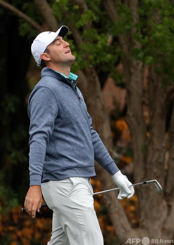 シェフラーが単独首位維持、2位と3打差で最終日へ マスターズ