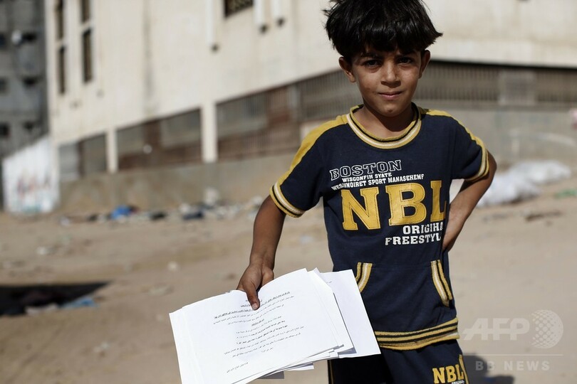 イスラエル軍、ガザ住民10万人に退避警告 上空からビラ散布