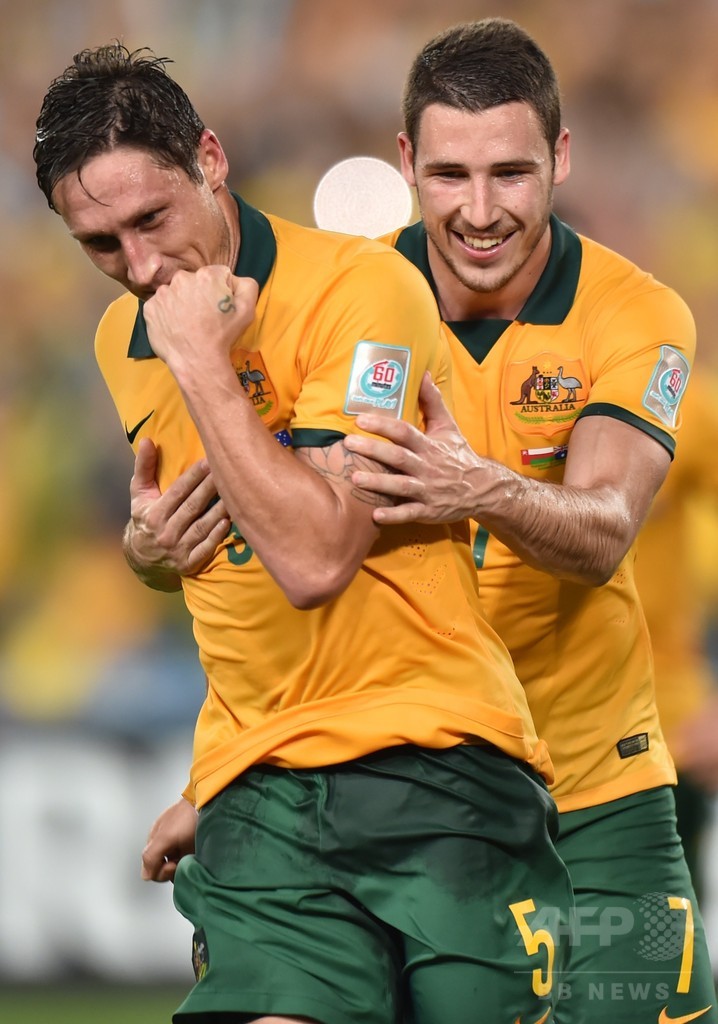 オーストラリア、4得点を奪い準々決勝進出を決める アジアカップ