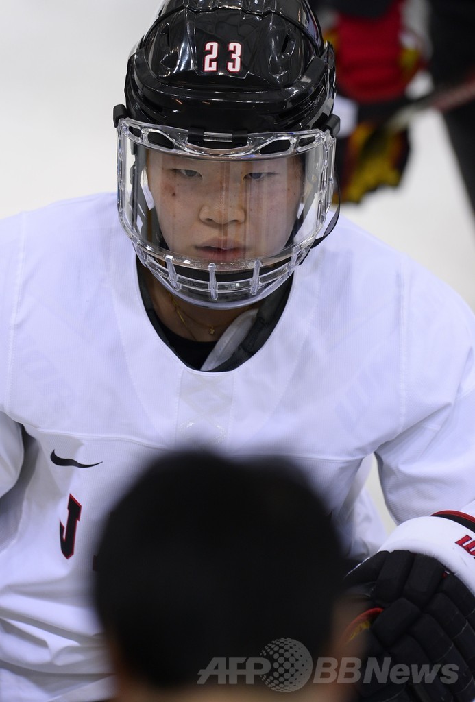 練習を行うスマイルジャパン、ソチ五輪