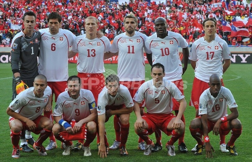 チリ スイスを下し決勝T進出に大きく前進、W杯