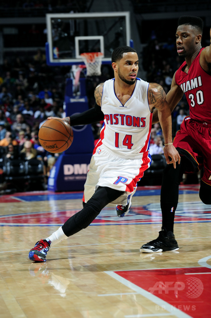 ウェイド不在のヒートがピストンズに敗れる