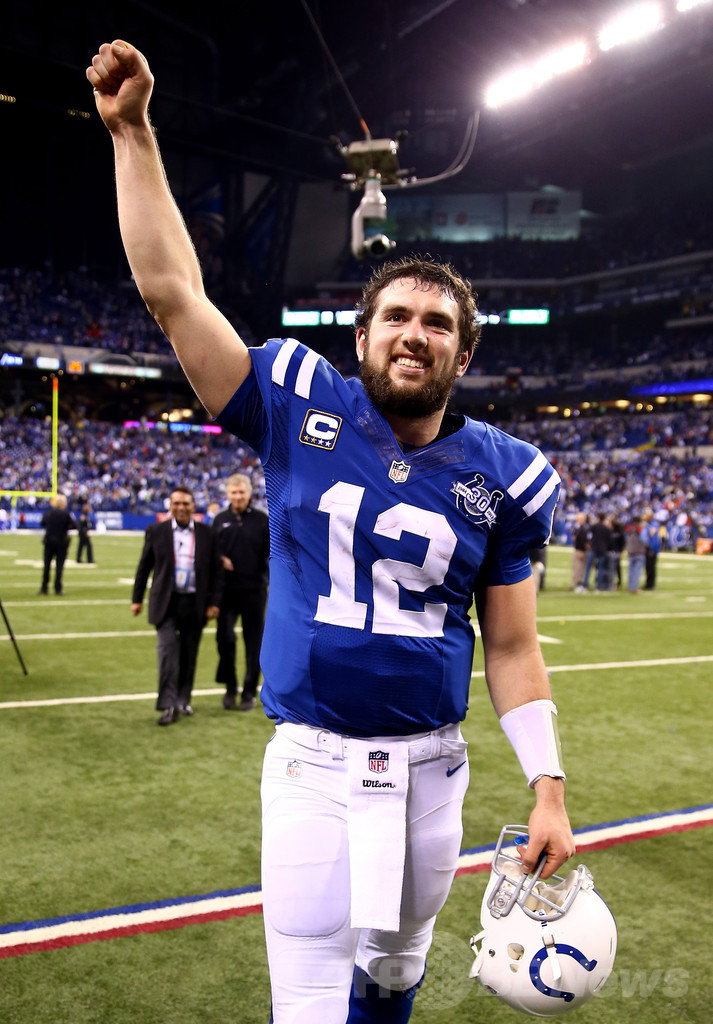 NFLプレーオフが開幕、コルツがチーフスに逆転勝利