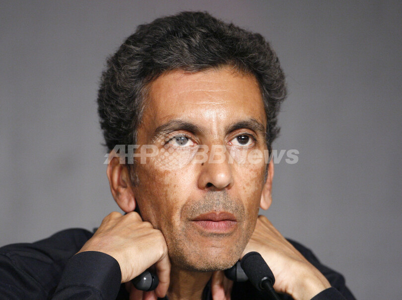 カンヌ映画祭で審査委員長ショーン・ペンが喫煙、禁煙法に対抗?