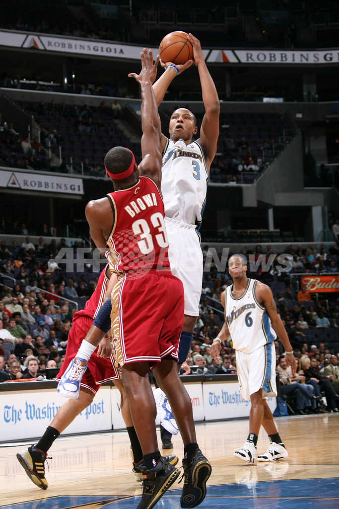 ウィザーズ キャバリアーズに勝利しシーズン9勝目