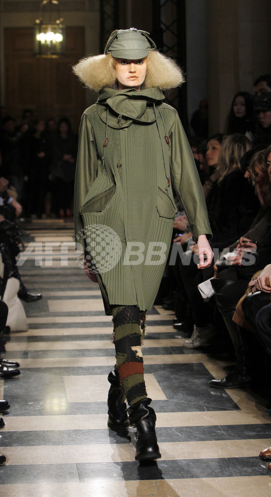 ＜10/11年秋冬パリコレクション＞ジュンヤ ワタナベ・コム デ ギャルソン、新作を発表