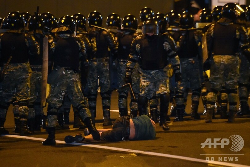 ベラルーシ大統領選、デモ隊と警察が衝突 負傷者出たもよう