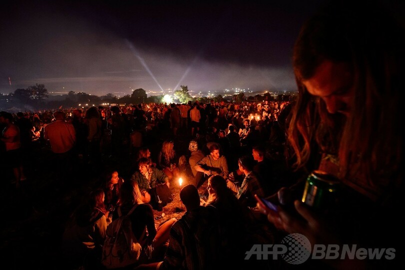 世界最大の英野外音楽祭「グラストンベリー」が開幕