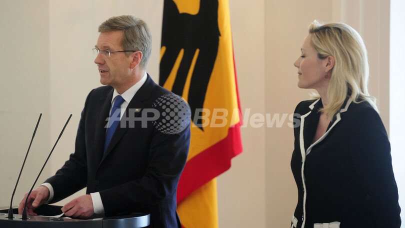 汚職疑惑のウルフ独大統領が辞任