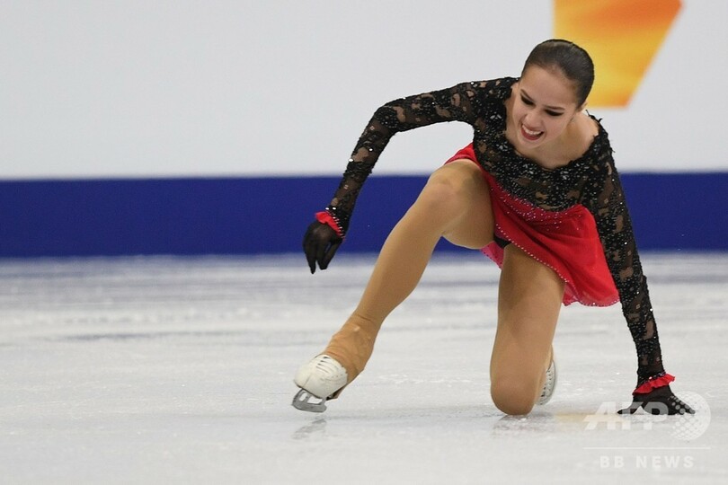 16歳サモデュロワ、五輪女王ザギトワを抑えて欧州選手権制覇