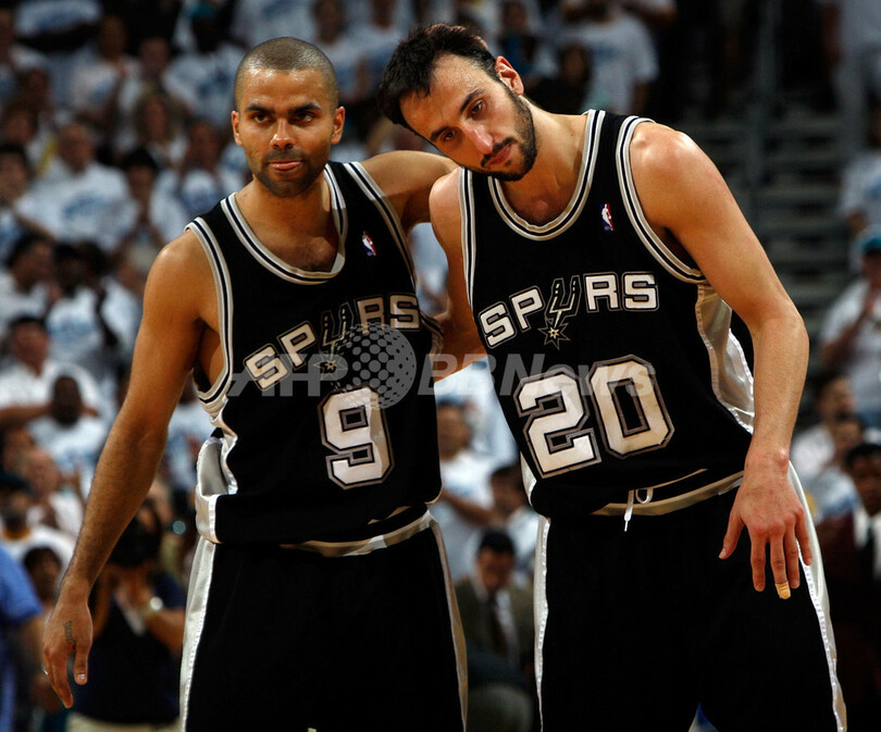 スパーズ ホーネッツを下しカンファレンス決勝へ