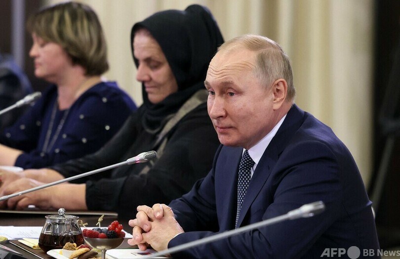 プーチン氏、ウクライナ従軍兵の母親と面会 家族戦死の「痛みを共有」
