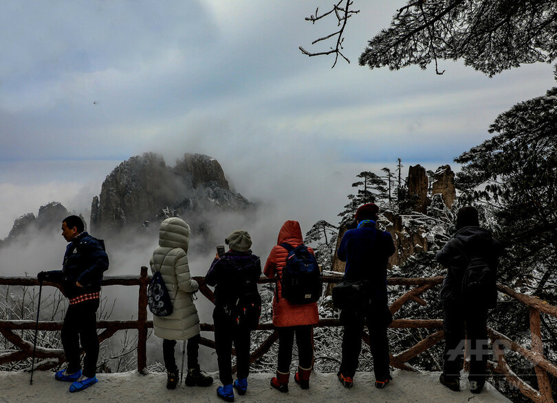 静寂の世界　雪化粧した世界遺産・黄山