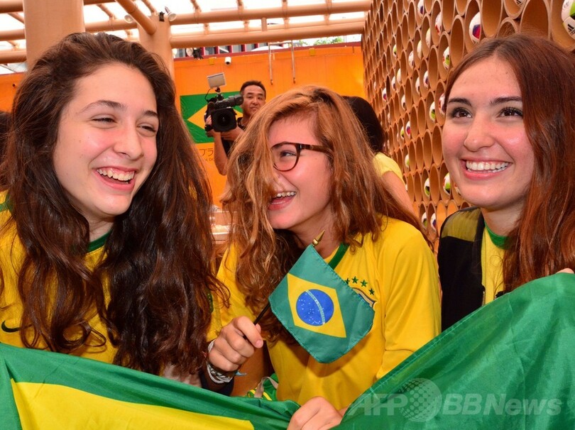 祝ブラジル勝利！都内のブラジル大使館で朝食サービス