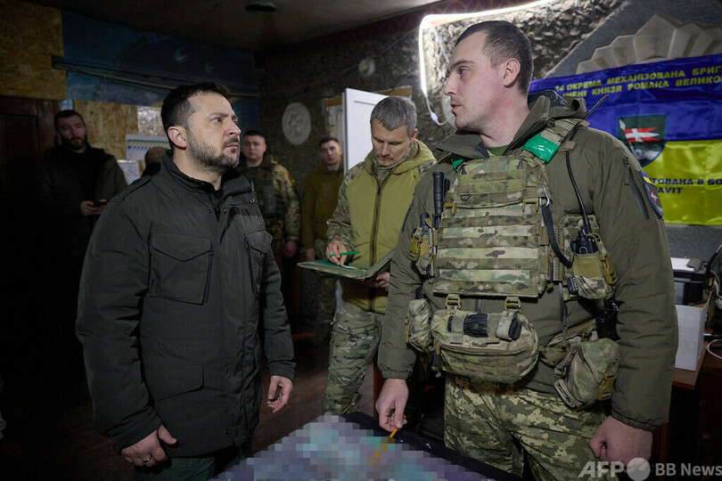ウクライナ軍、前線は「極めて困難」 ゼレンスキー氏