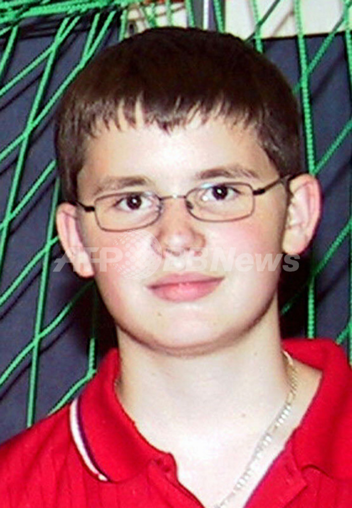 ドイツ銃乱射の少年、「楽しい」と人質に語る