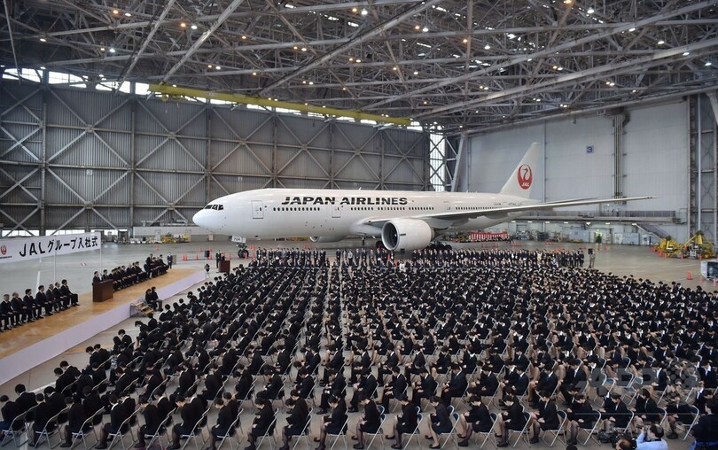 JALグループが入社式、新人客室乗務員ら1000人超が出席