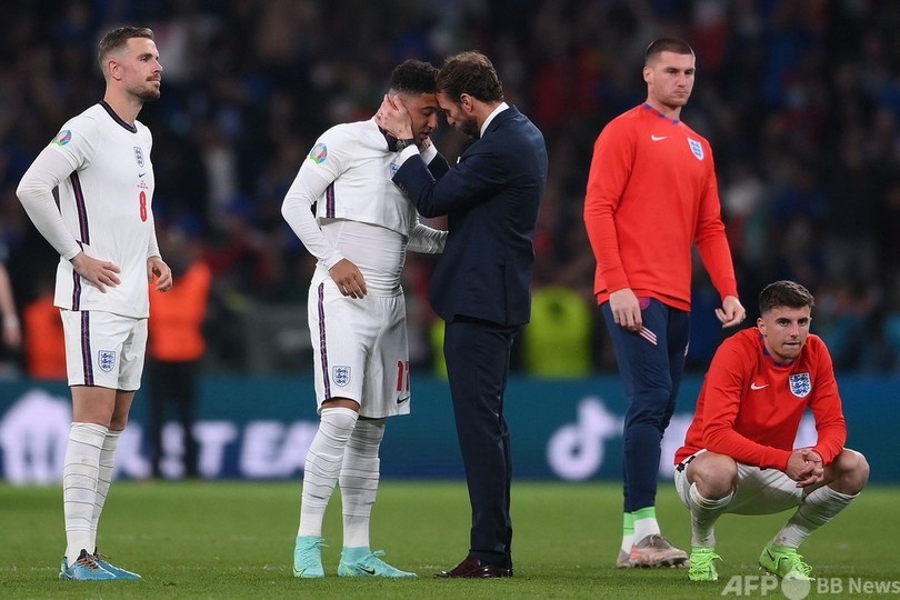 イングランド代表3選手への人種差別、英国内で不快感の声高まる