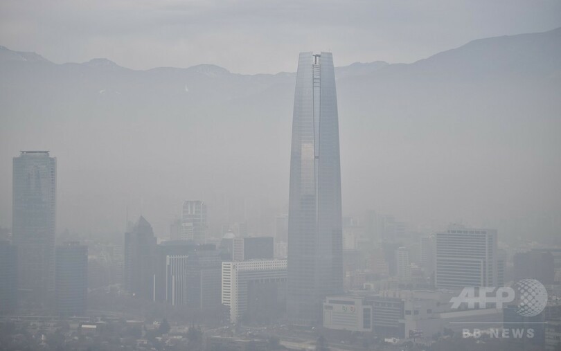 チリ首都で大気汚染悪化、16年ぶり環境緊急事態宣言へ