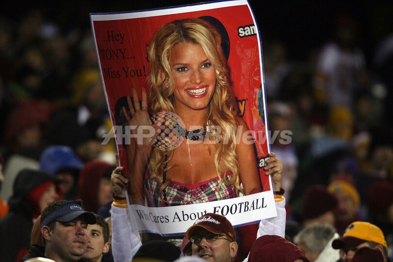 レッドスキンズ カウボーイズを降し最終戦でプレーオフ進出を決める