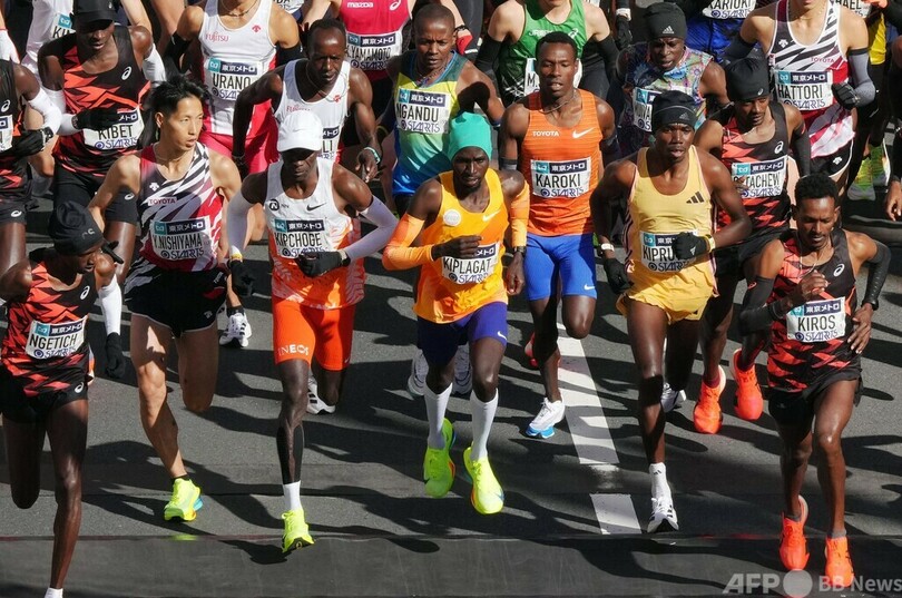 キプチョゲが苦戦10位 優勝はキプルト 東京マラソン