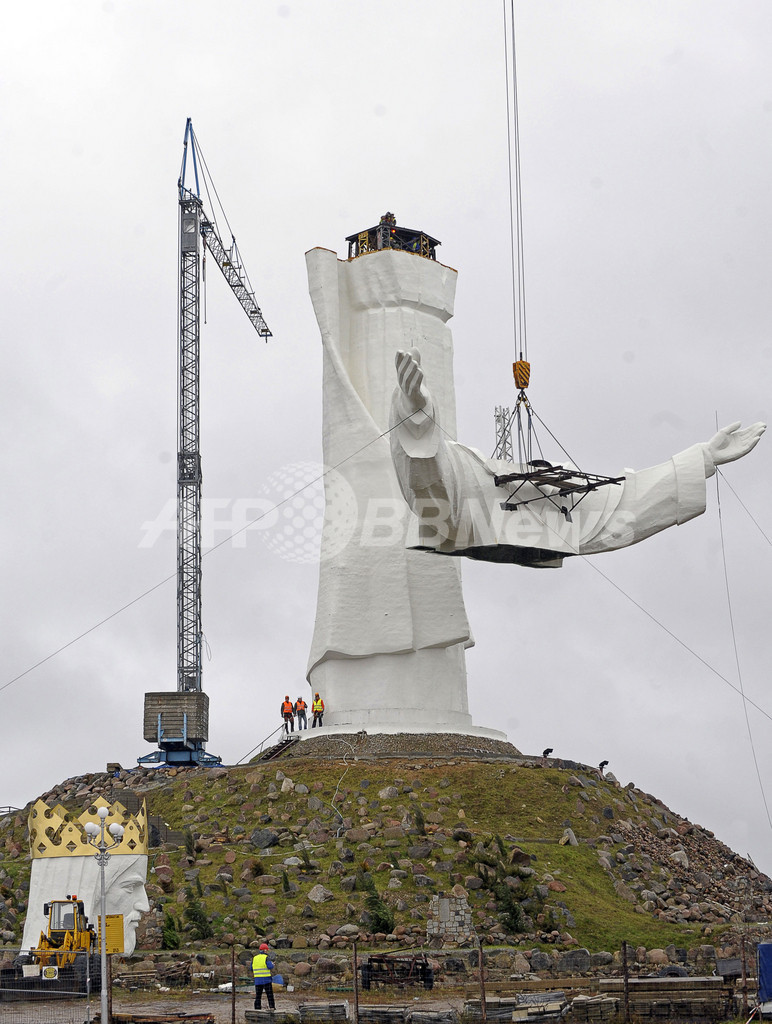 リオを抜く世界一高いキリスト像、ポーランドに現る