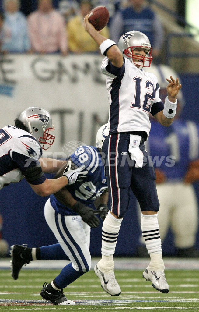 ＜06NFL・プレーオフ＞ペイトリオッツ 逆転負けでスーパーボウル進出を逃す - 米国